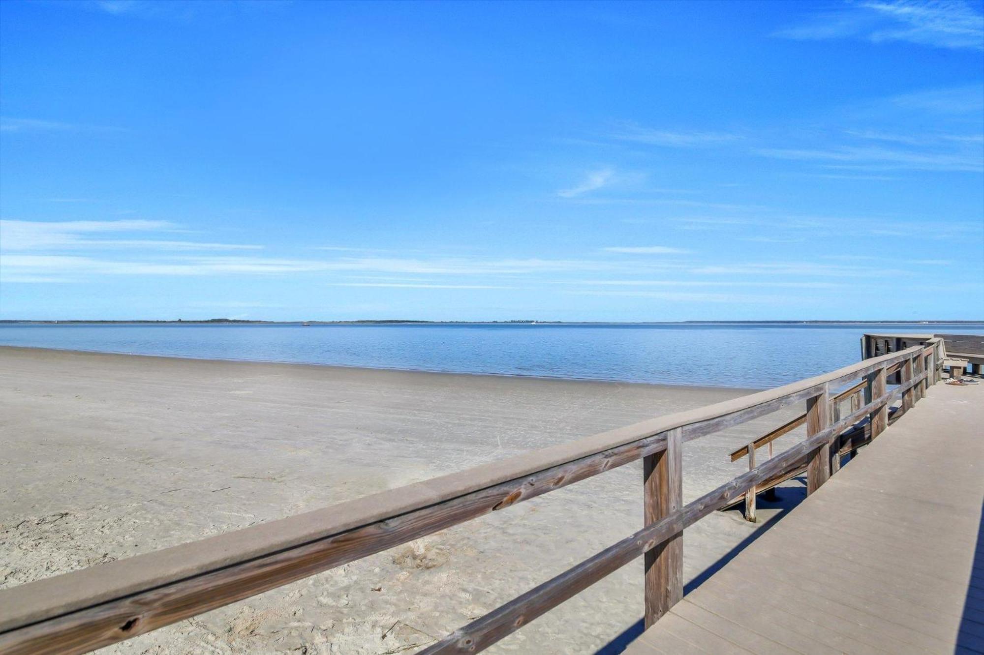 Hamlet'S Passion Beach Tybee Island Exterior photo